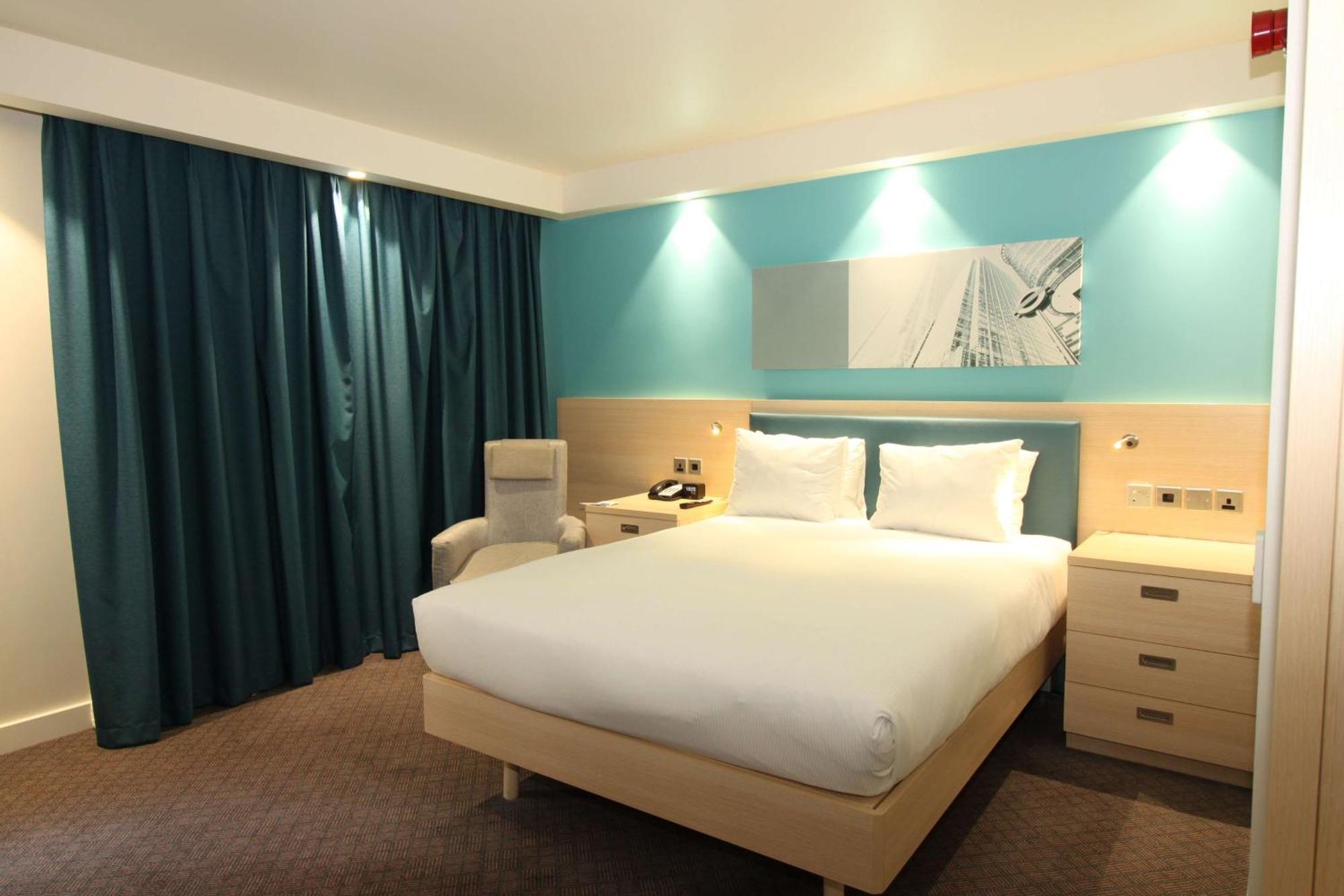 Hampton By Hilton London Docklands Ξενοδοχείο Εξωτερικό φωτογραφία